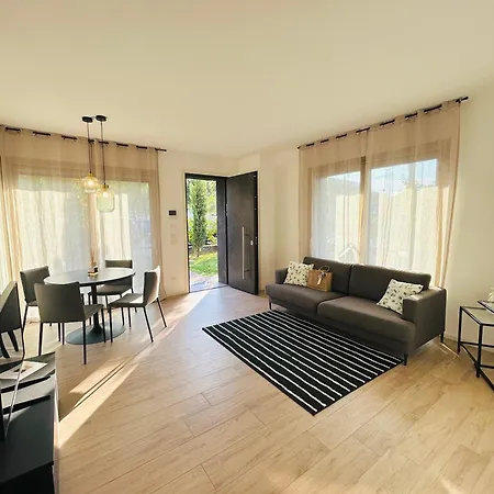 Cortemaggiore 4d Luxury-flexrent Abissinia 리치오네