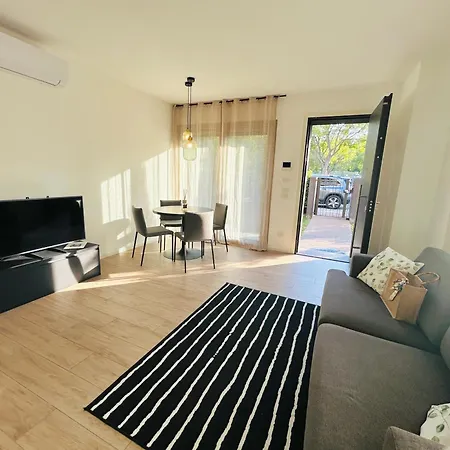 아파트 Cortemaggiore 4d Luxury-flexrent Abissinia *